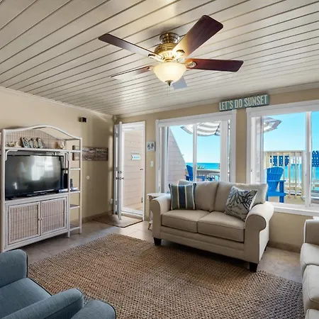 111 The Shores
